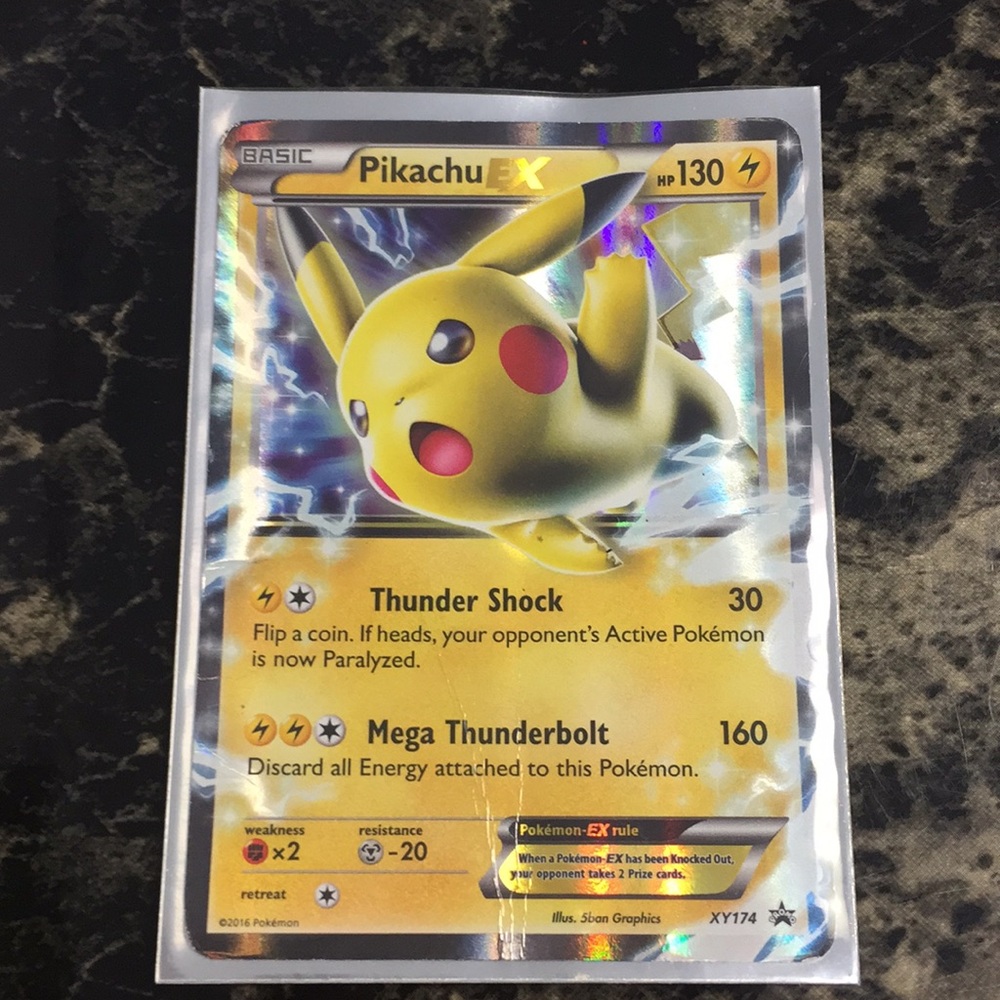 Pikachu Ex Xy174 I’m not good condition